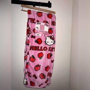 New Hello Kitty Blanket